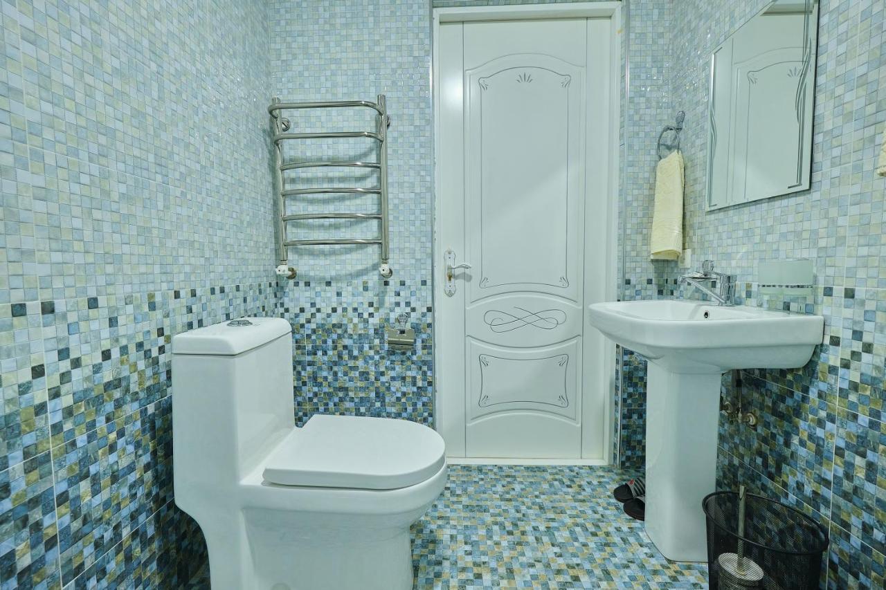 Gunesh Hotel Samarcande Extérieur photo